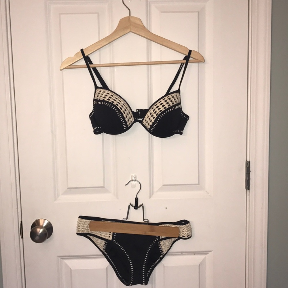 Victoria's Secret- black and cream crochet bikini